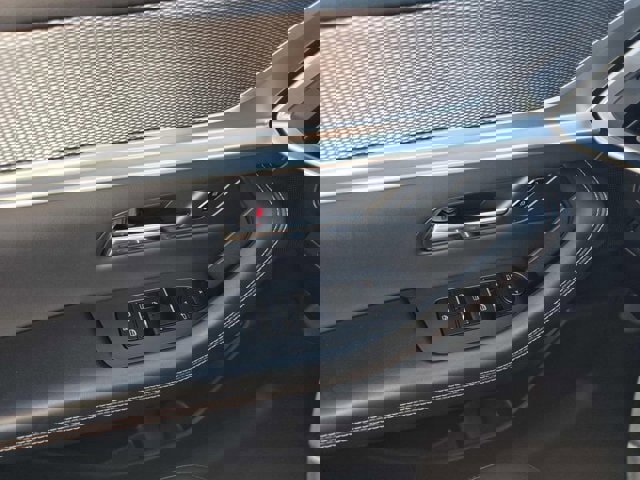 New 2025 MAZDA CX-70 Plug-In Hybrid w/ Premium Pkg image 19