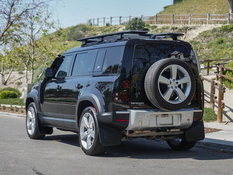 Used 2020 Land Rover Defender 110 SE AWD/4WD image 4