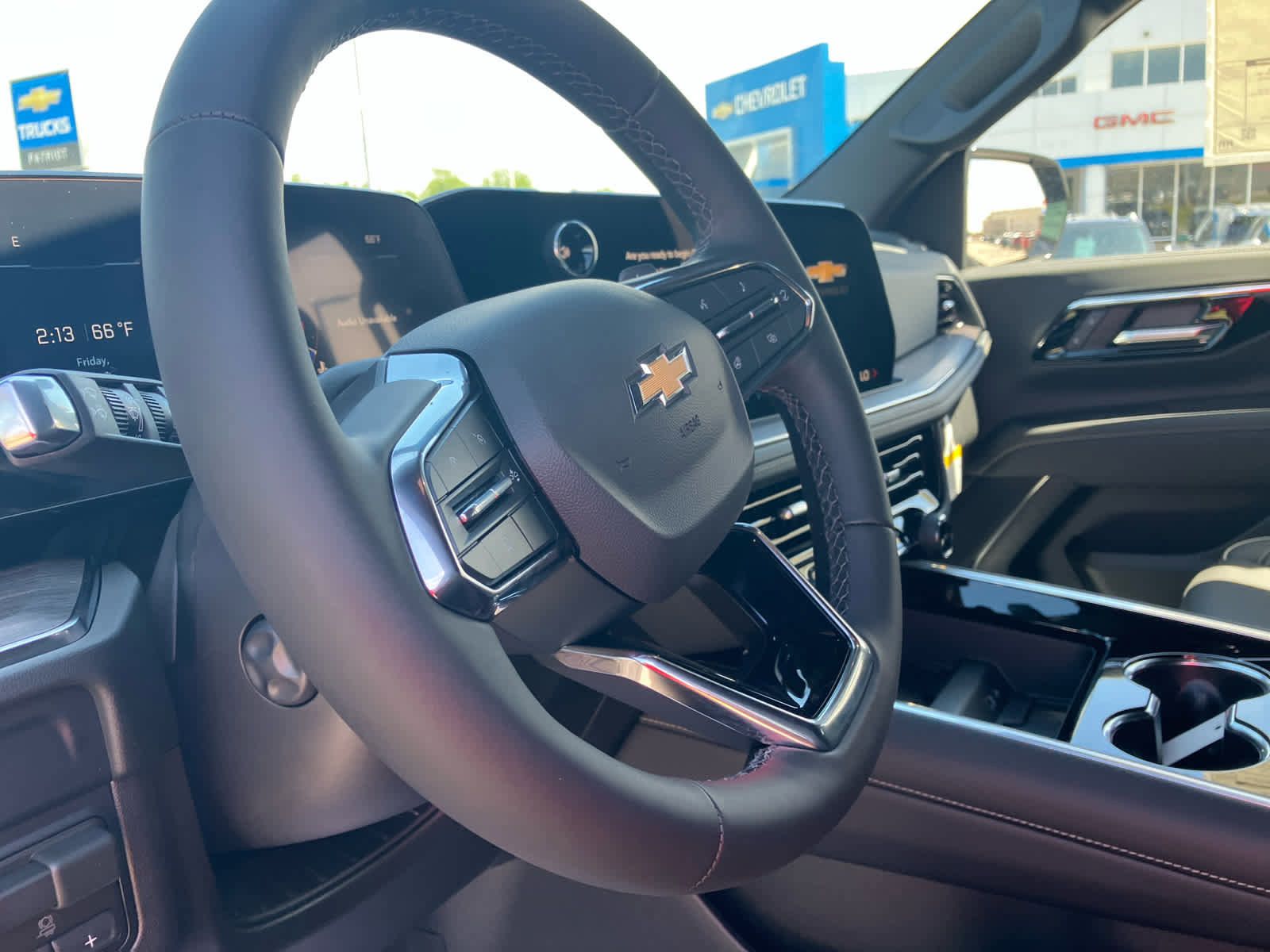 New 2026 Chevrolet Tahoe Premier AWD/4WD image 9