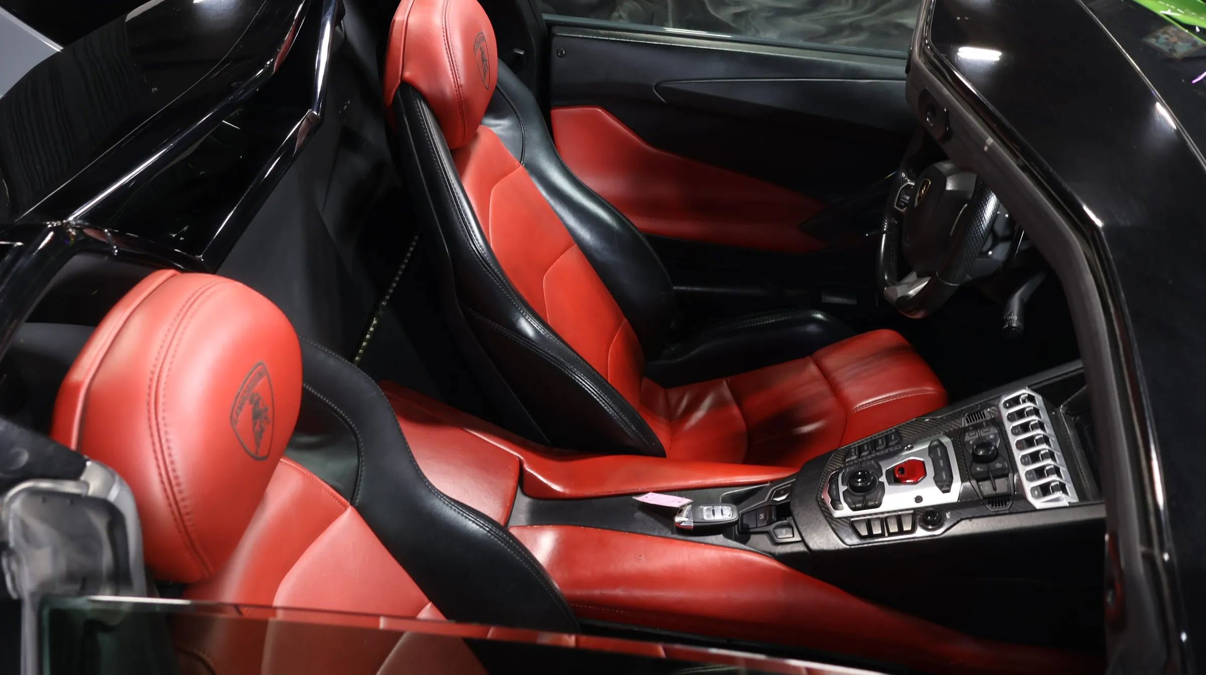 Used 2014 Lamborghini Aventador LP 700-4 image 15