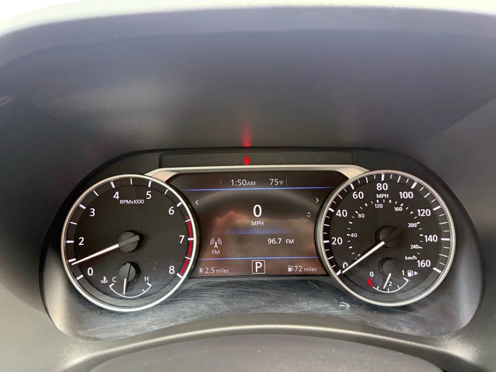 Used 2023 Nissan Sentra SV FWD image 14