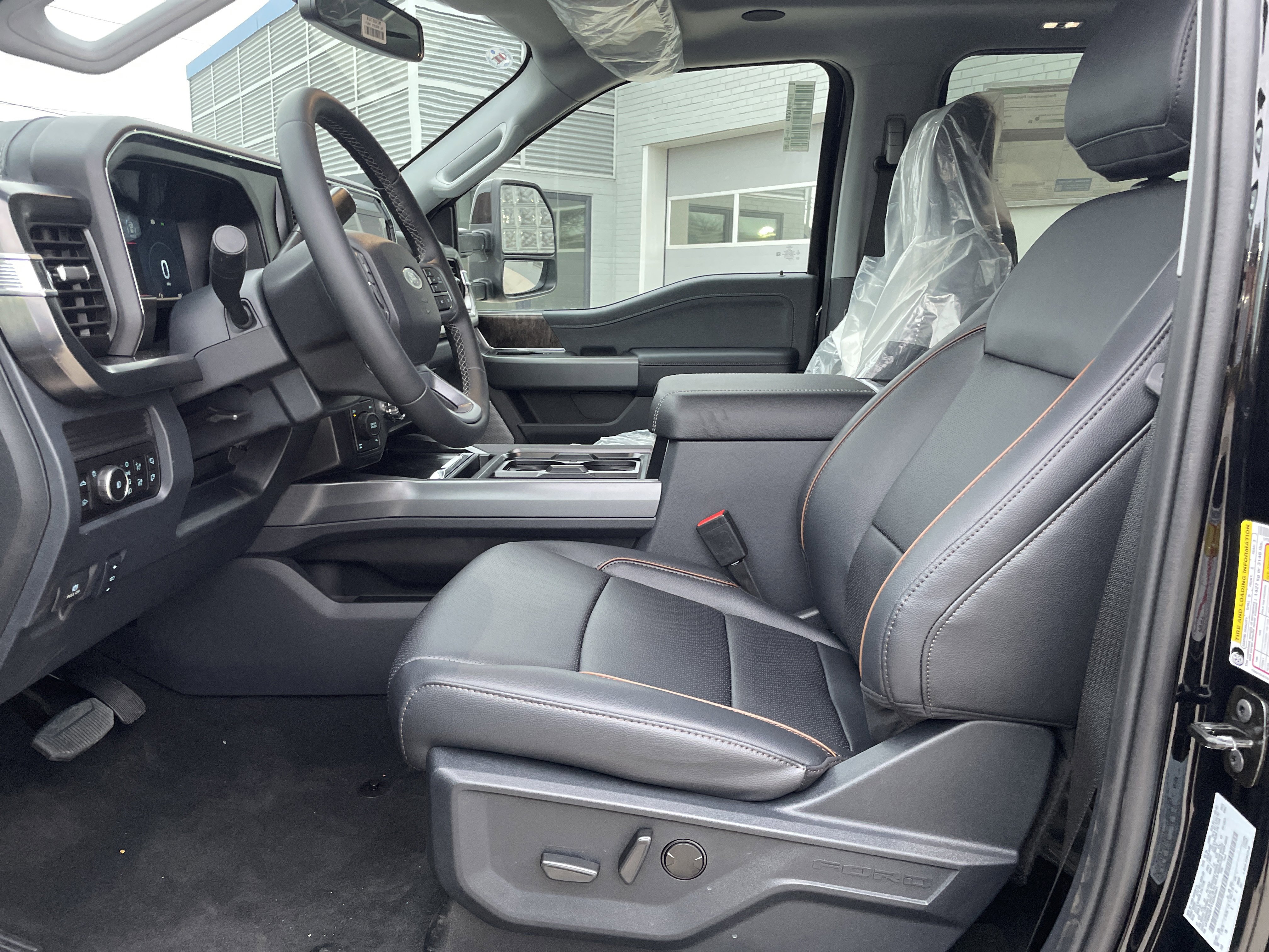 New 2026 Ford F250 4x4 Crew Cab Super Duty image 10