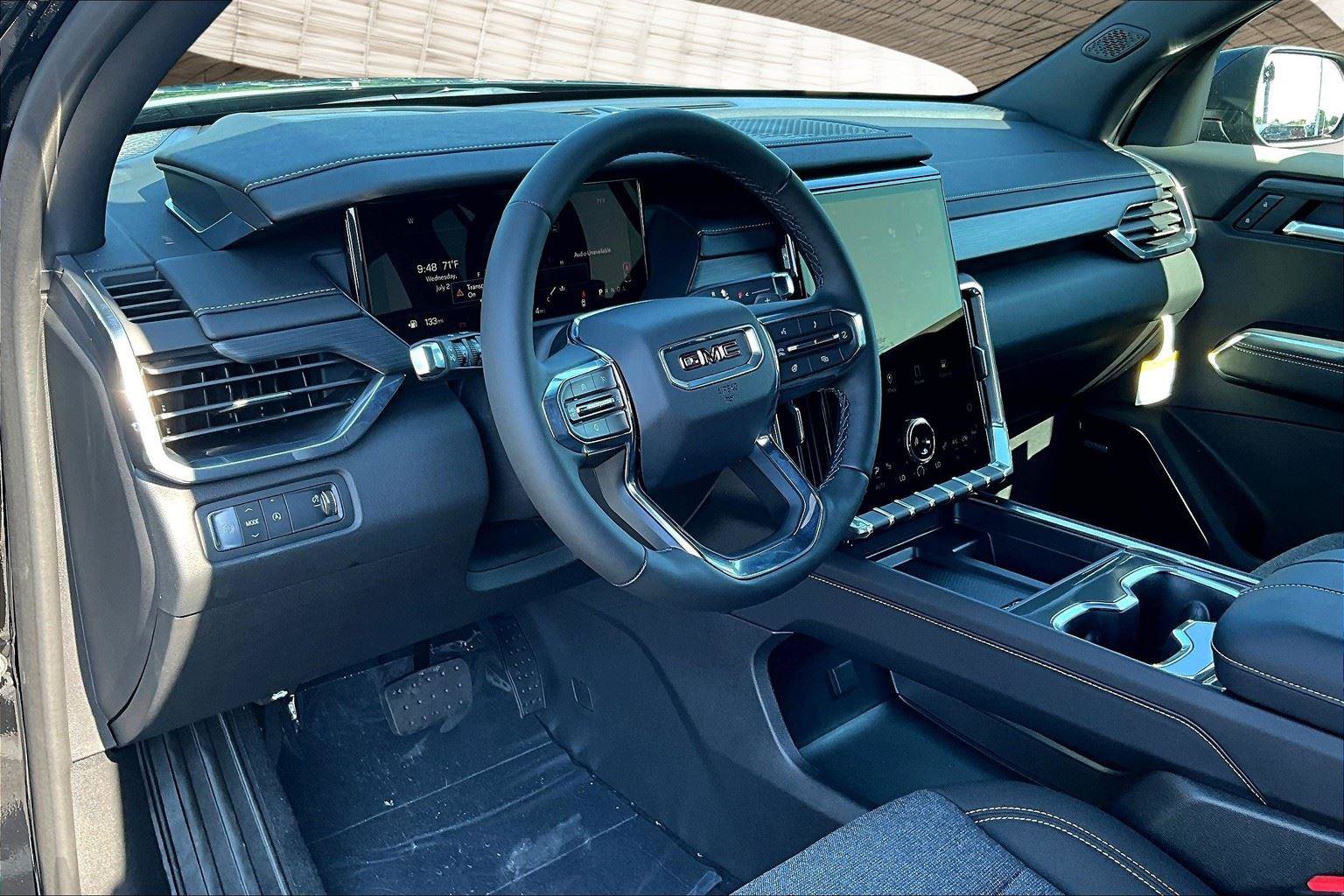 New 2025 GMC Acadia Elevation w/ LPO, Floor Liner Package image 7