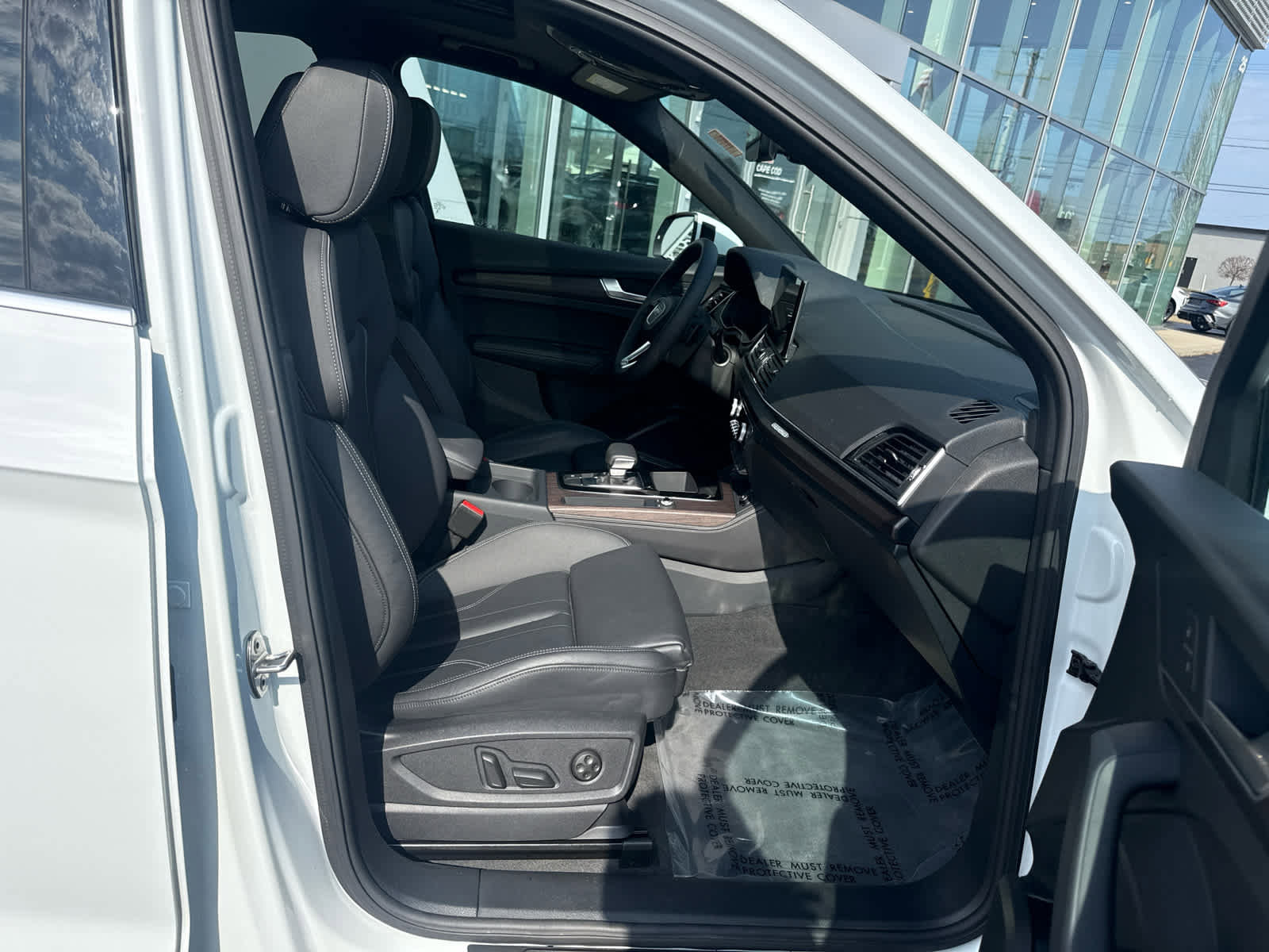 Used 2024 Audi Q5 2.0T Premium Plus w/ Premium Plus Package image 27