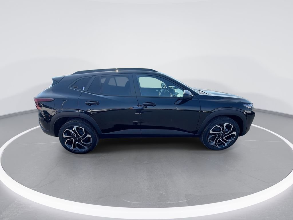 New 2026 Chevrolet Trax RS w/ Sunroof Package image 9