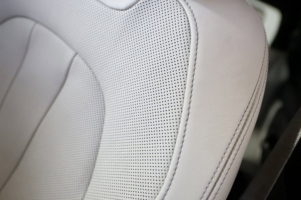 Used 2018 BMW X5 xDrive50i w/ M Sport Package image 37