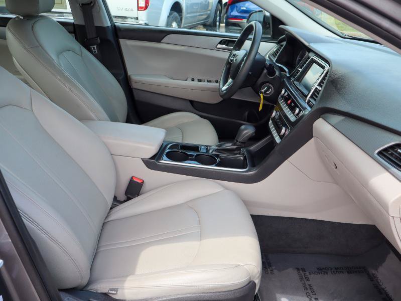 Used 2019 Hyundai Sonata SE FWD image 12