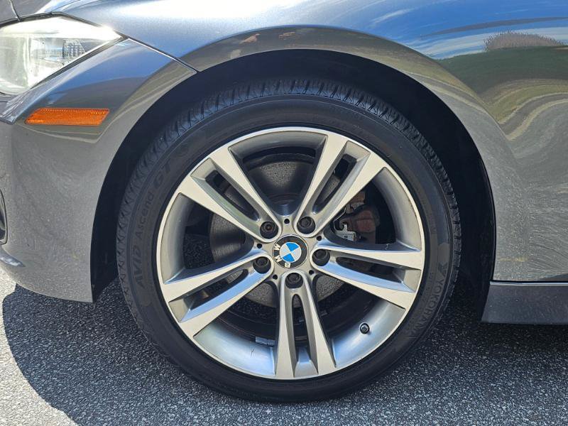 Used 2015 BMW 328d xDrive Wagon AWD/4WD image 16