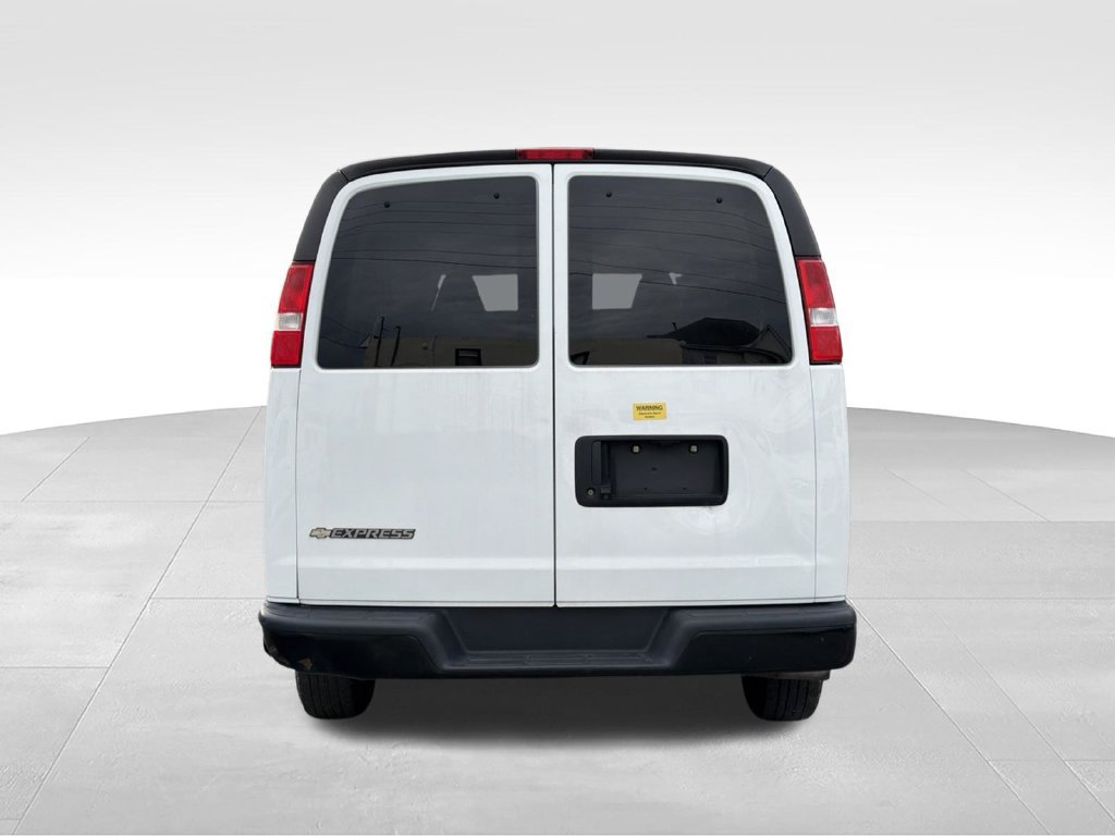Used 2022 Chevrolet Express 2500 LS RWD image 6