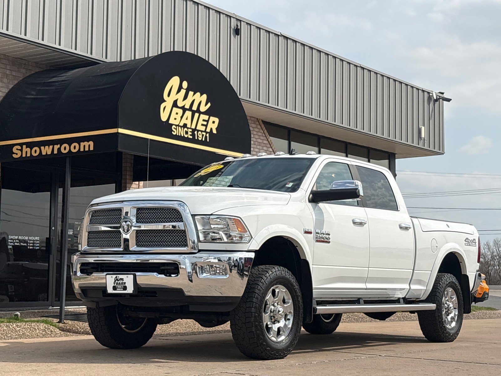 Used 2018 RAM 2500 Big Horn w/ Harvest Edition image 1