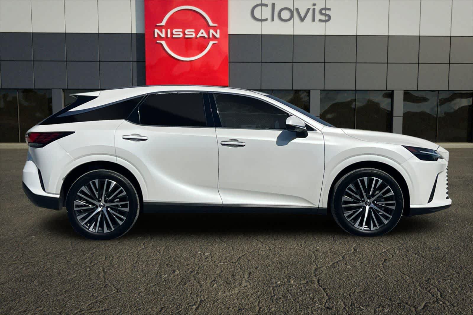 Used 2025 Lexus RX 350 Premium Plus w/ Accessory Package FWD image 9