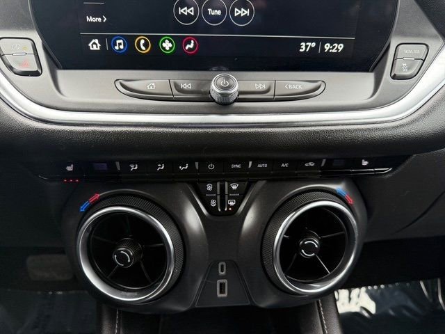 Used 2024 Chevrolet Blazer LT image 19