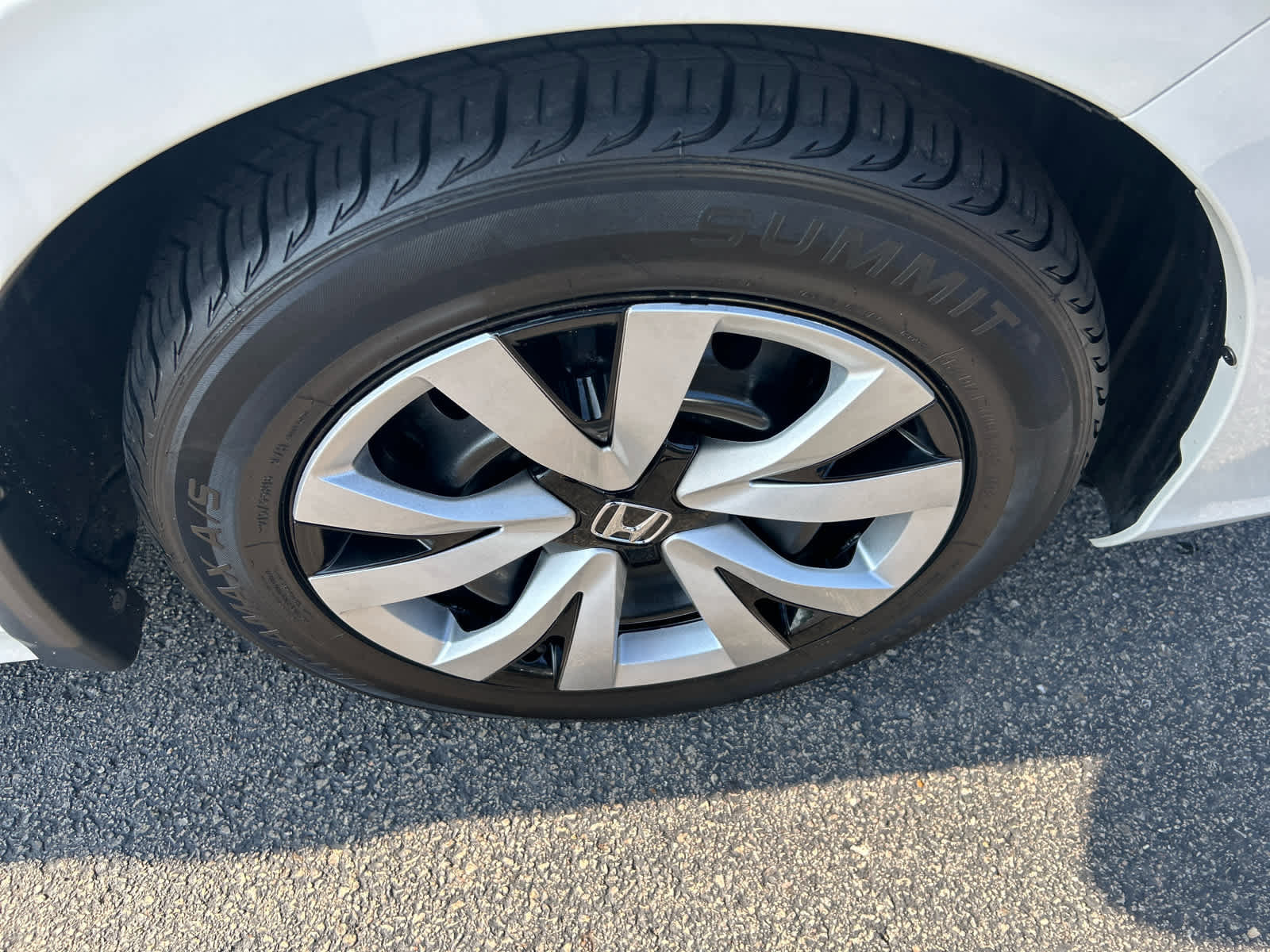 Used 2023 Honda Civic LX image 9
