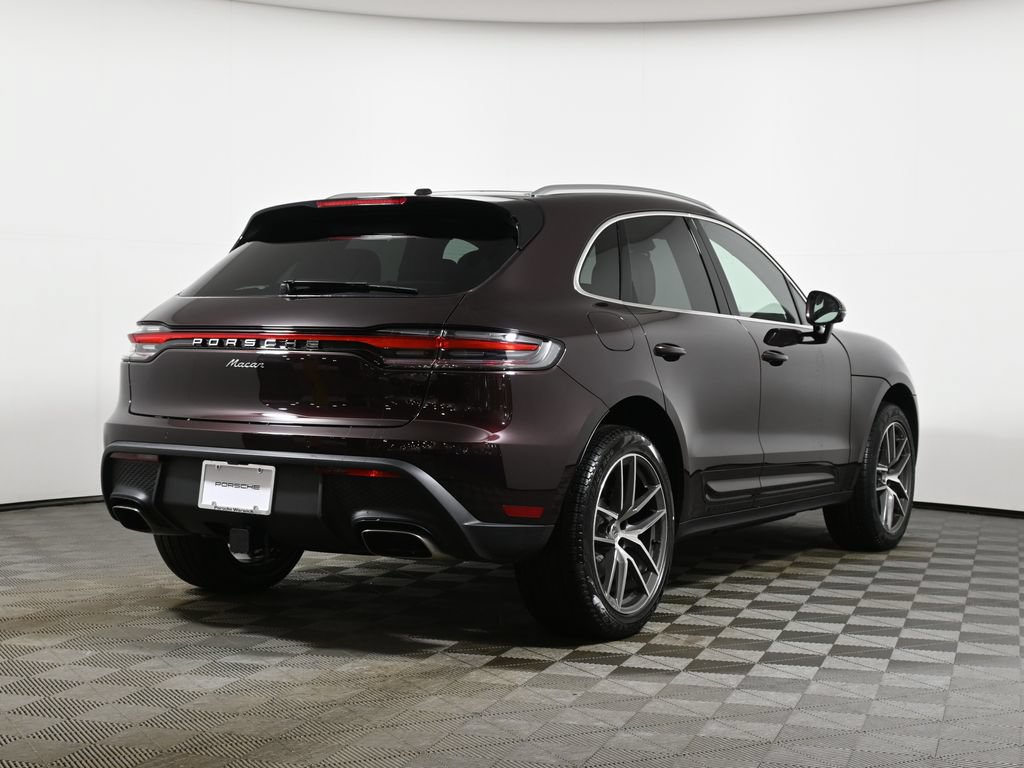 Used 2026 Porsche Macan AWD/4WD image 7