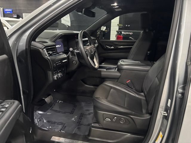 Used 2023 GMC Yukon Denali w/ Max Trailering Package AWD/4WD image 11