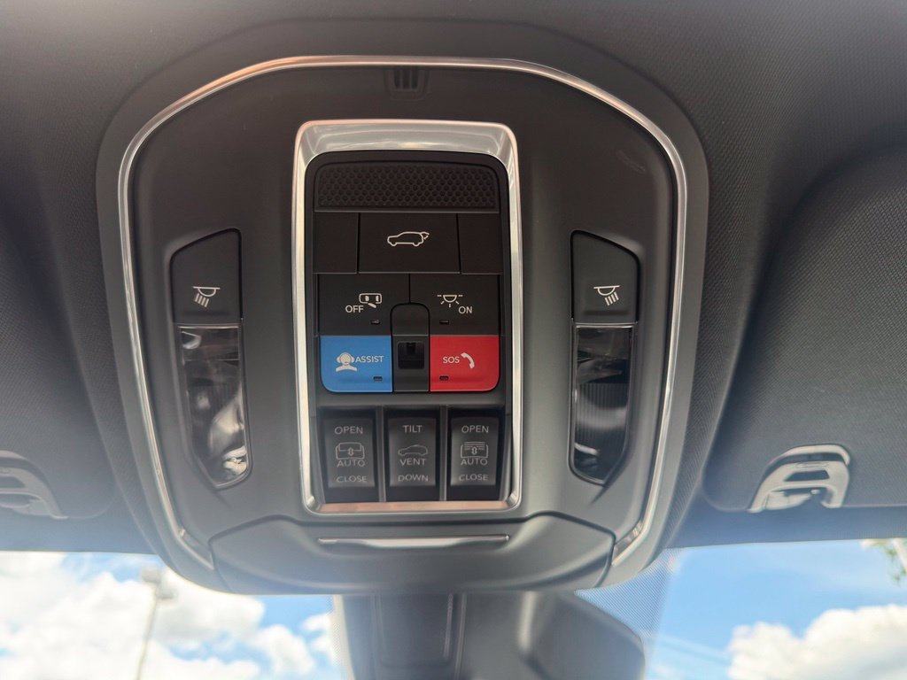 New 2026 Jeep Grand Wagoneer 4WD image 28
