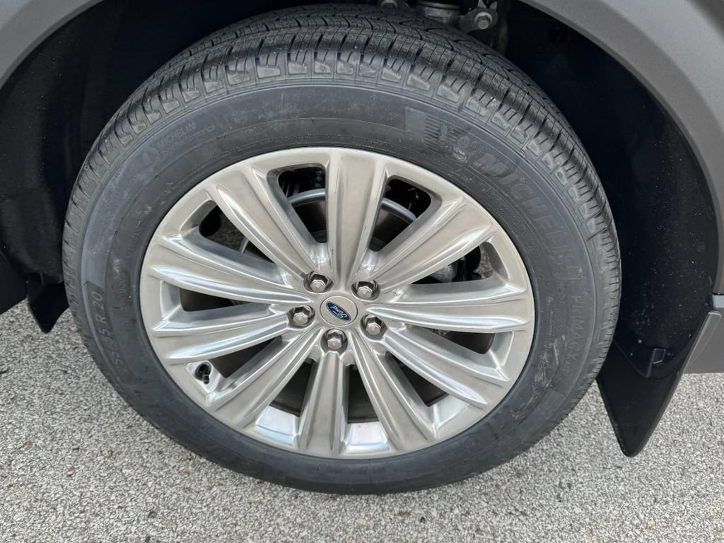 Used 2020 Ford Explorer Limited AWD/4WD image 7