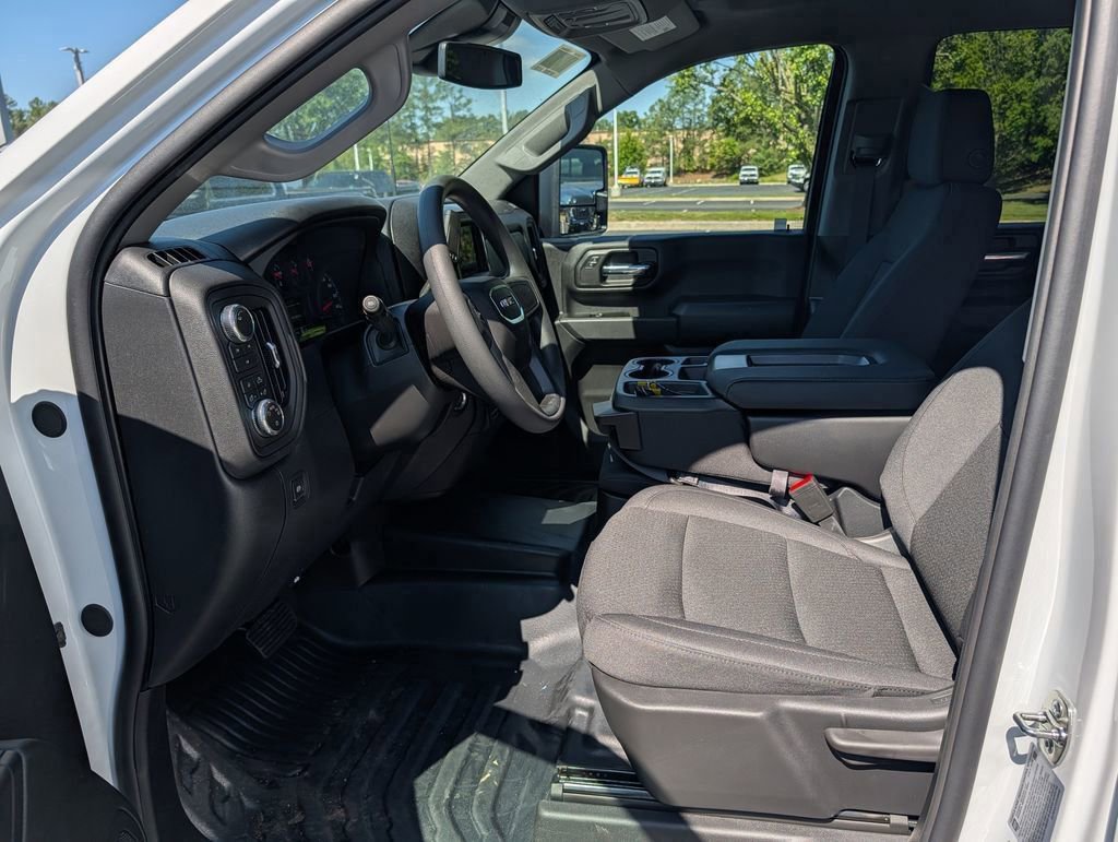 New 2026 GMC Sierra 2500 Pro w/ 1SA Pro Safety Plus Package AWD/4WD image 10