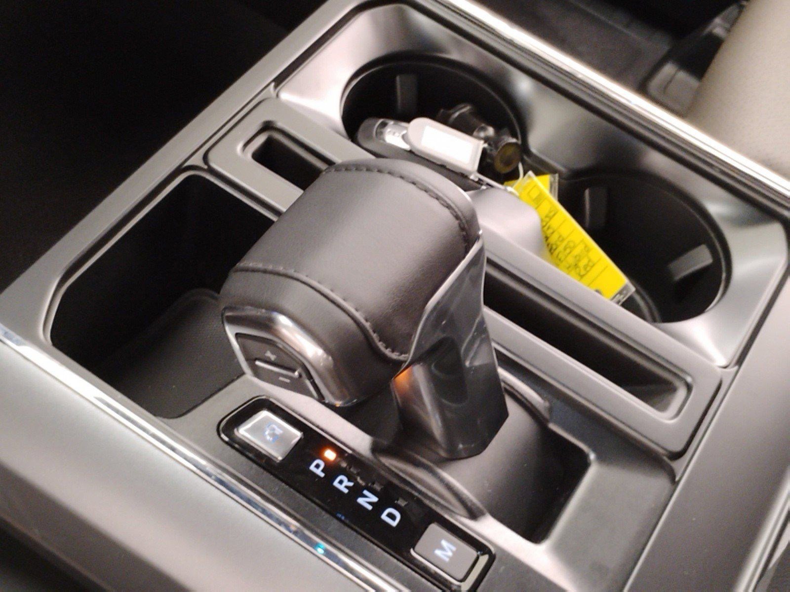 New 2025 Ford F150 Lariat w/ Equipment Group 501A Mid image 15