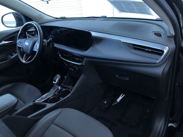 Used 2025 Buick Encore GX Preferred AWD/4WD image 24