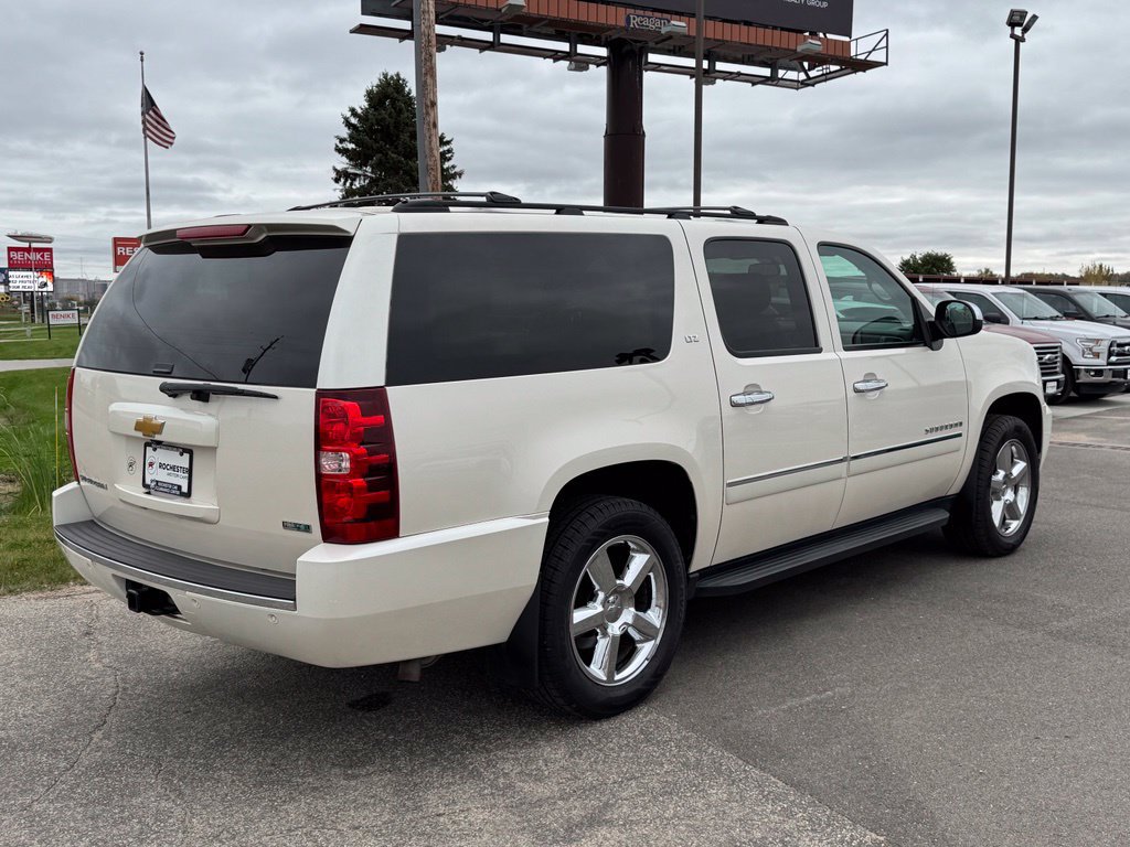 Used 2012 Chevrolet Suburban LTZ AWD/4WD image 37