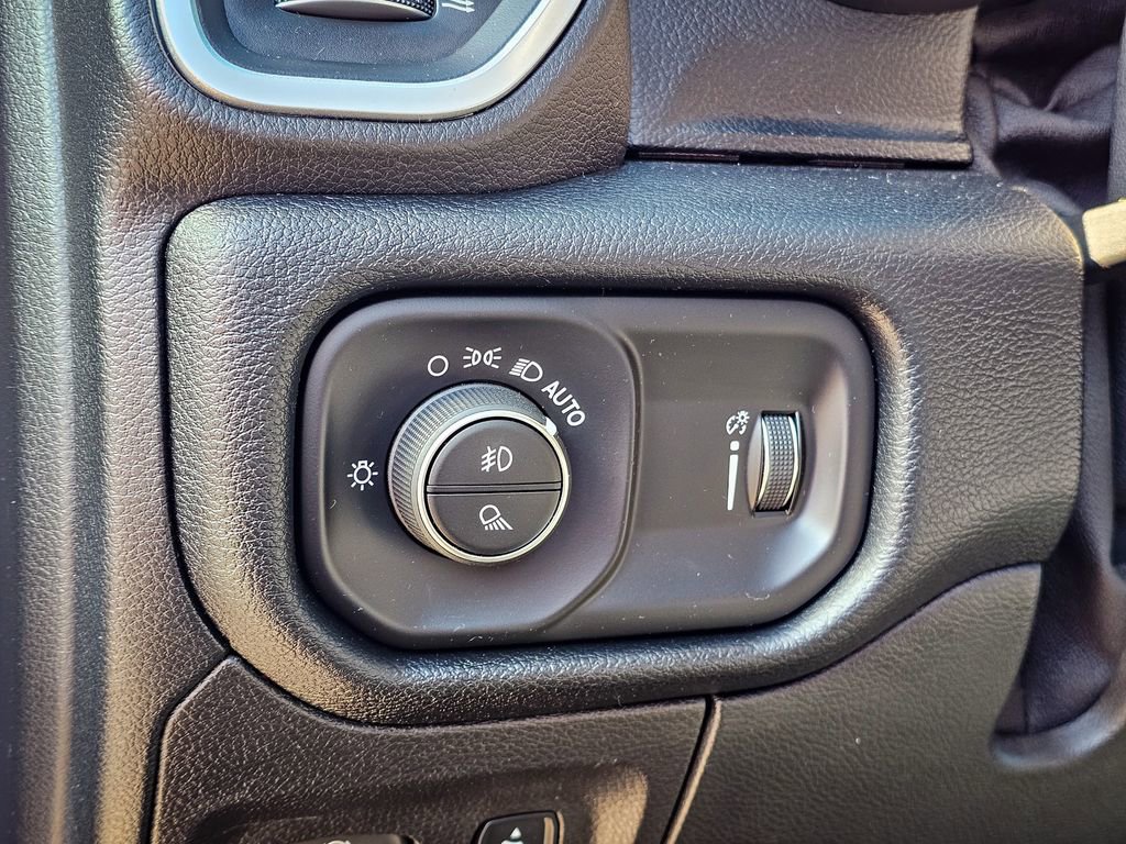 Certified 2021 RAM 1500 Big Horn image 11