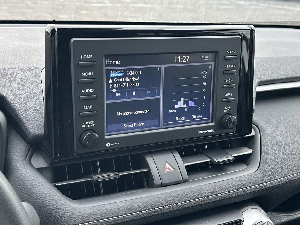 Used 2021 Toyota RAV4 LE image 28