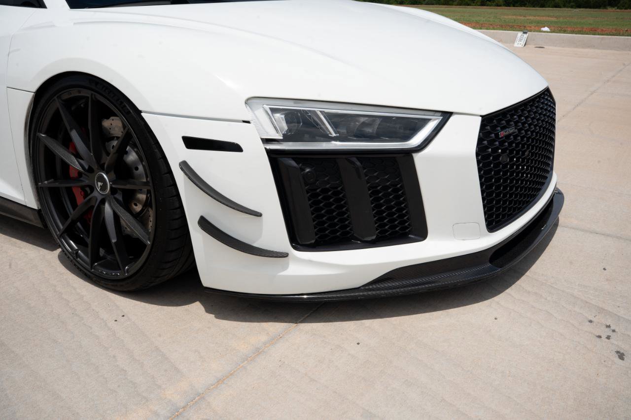 Used 2018 Audi R8 V10 RWD image 11