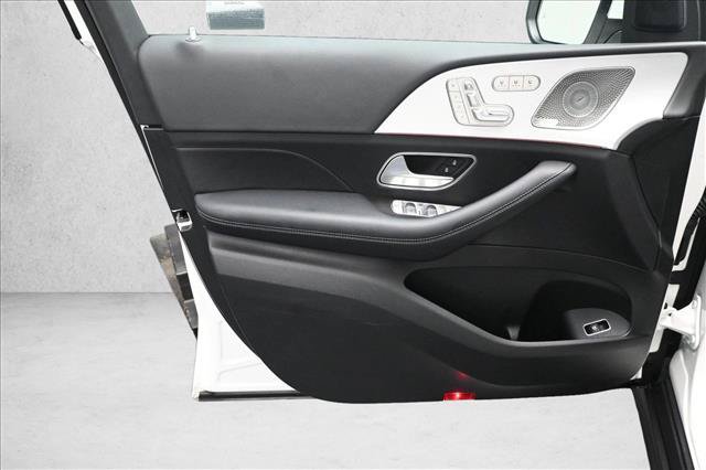 Used 2026 Mercedes-Benz GLS 450 4MATIC image 20