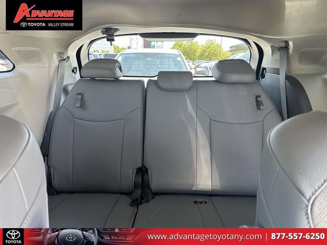 Certified 2023 Toyota Sienna Limited AWD/4WD image 15