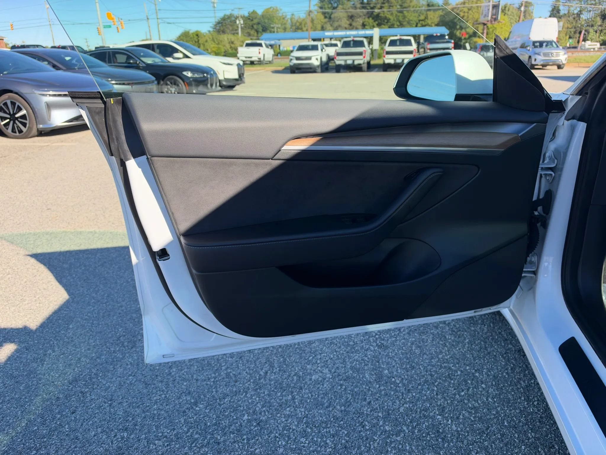 Used 2023 Tesla Model 3 Long Range AWD/4WD image 9