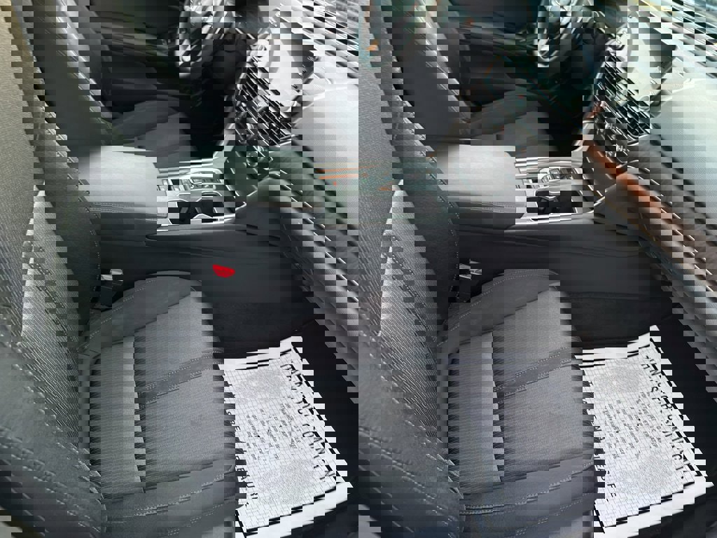 Used 2021 Honda Accord EX image 11