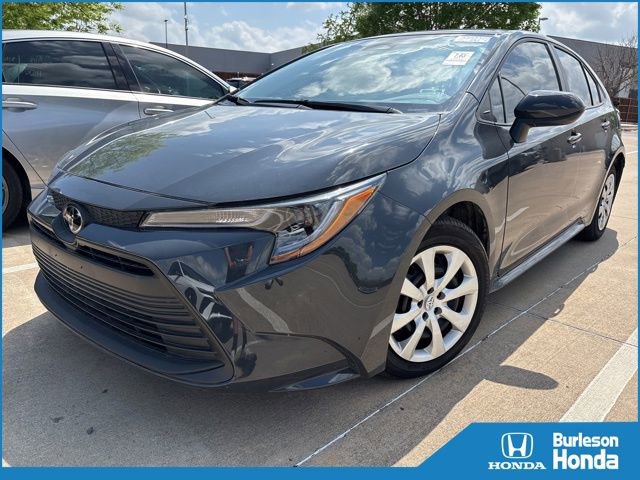 Used 2025 Toyota Corolla LE