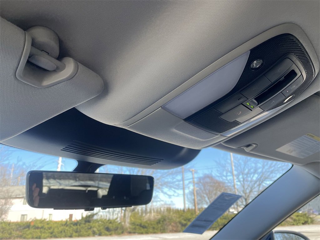 Used 2025 INFINITI QX60 Luxe w/ Vision Package image 27