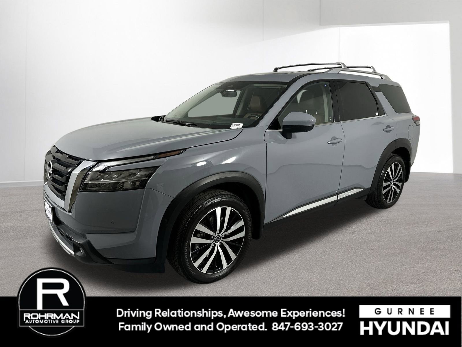 Used 2024 Nissan Pathfinder Platinum w/ Cargo Package