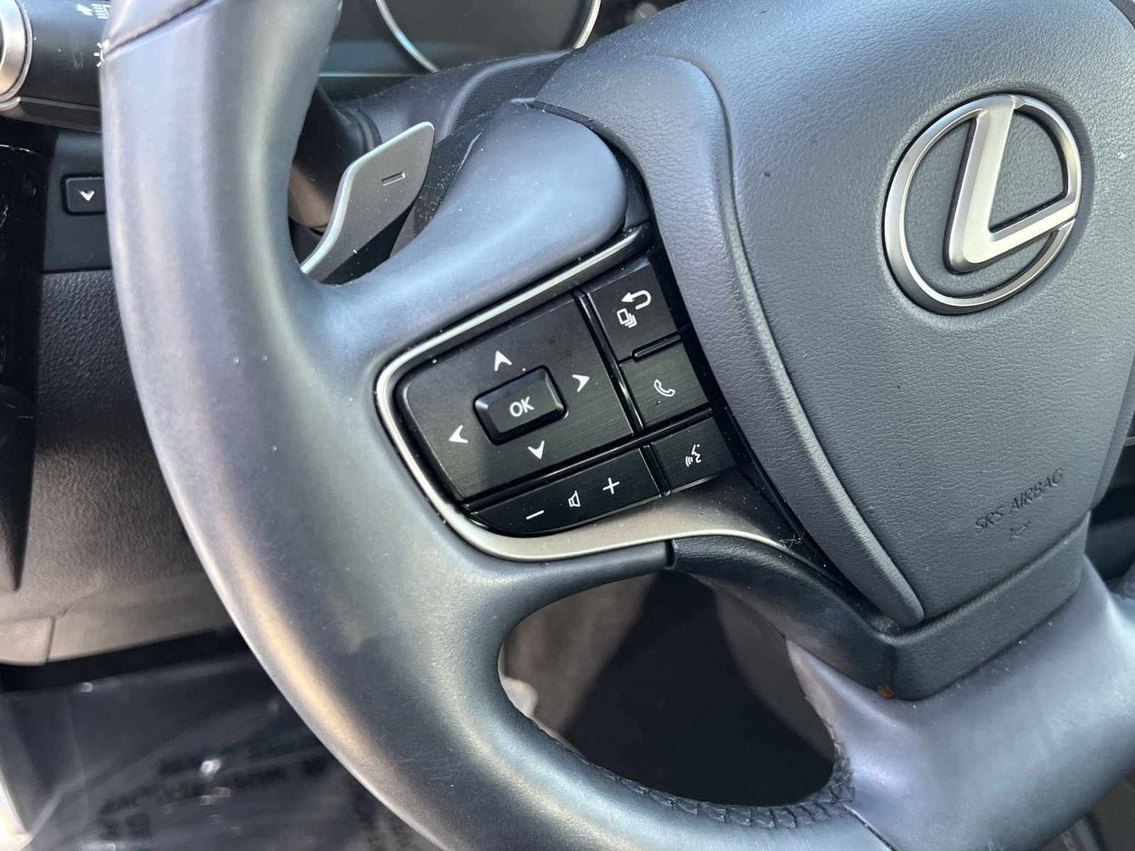 Used 2024 Lexus ES 350 w/ Premium Package image 33