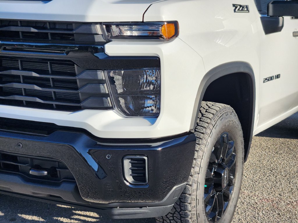 New 2026 Chevrolet Silverado 2500 Custom w/ Custom Value Package AWD/4WD image 6