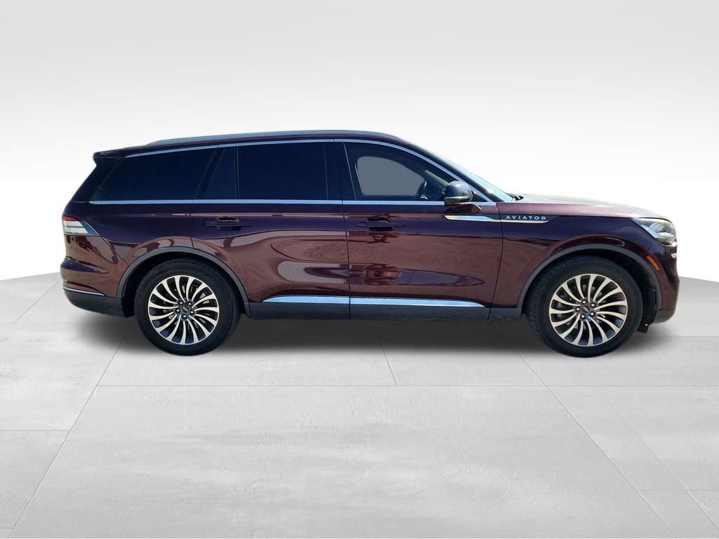 Used 2020 Lincoln Aviator Reserve w/ Equipment Group 201A image 8