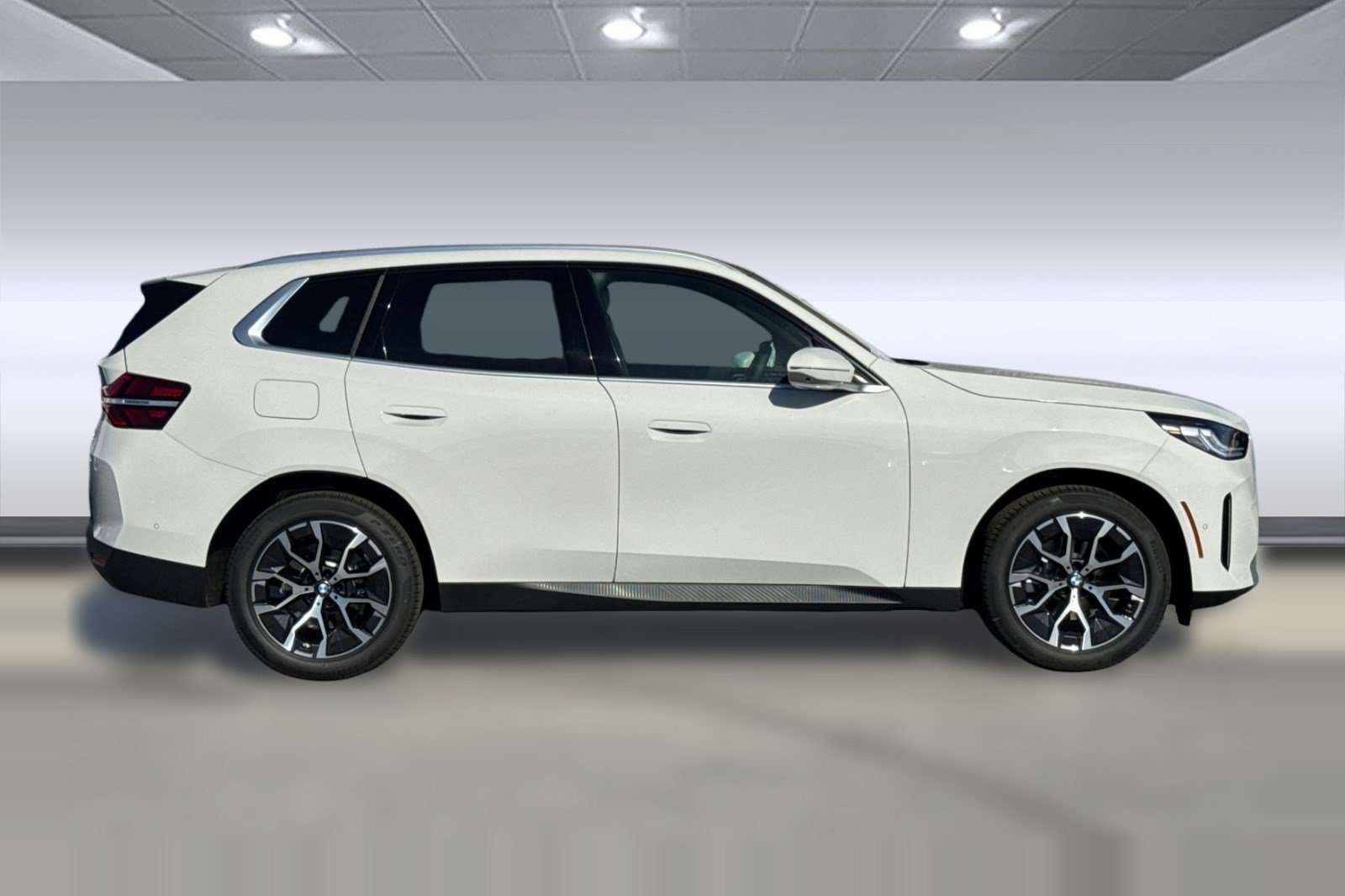 Used 2026 BMW X3 xDrive30i w/ Premium Package AWD/4WD image 8