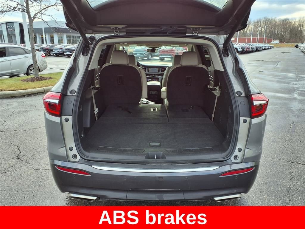 Used 2019 Buick Enclave Essence image 29