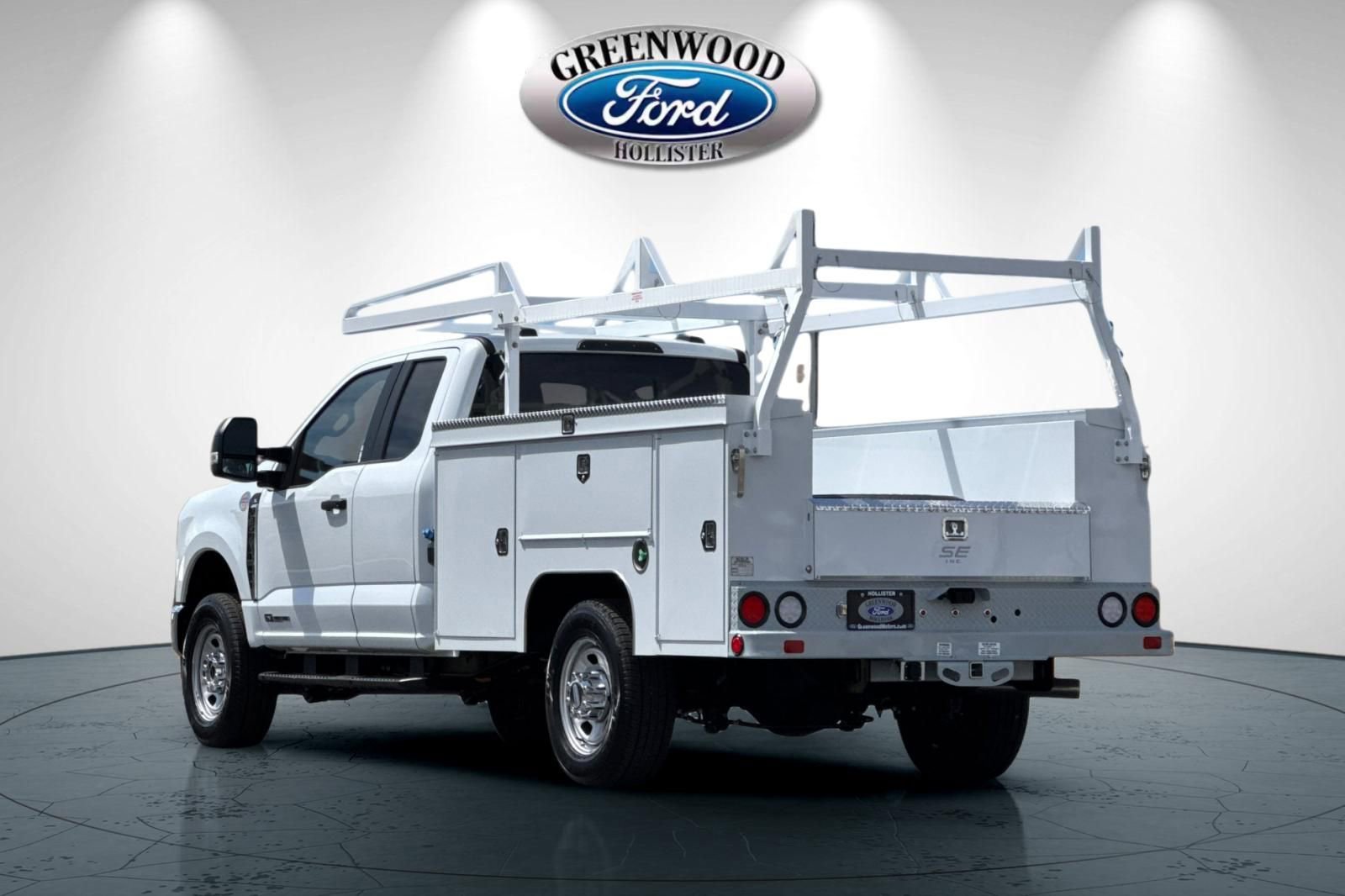 New 2026 Ford F350 XL w/ XL Chrome Package AWD/4WD image 6