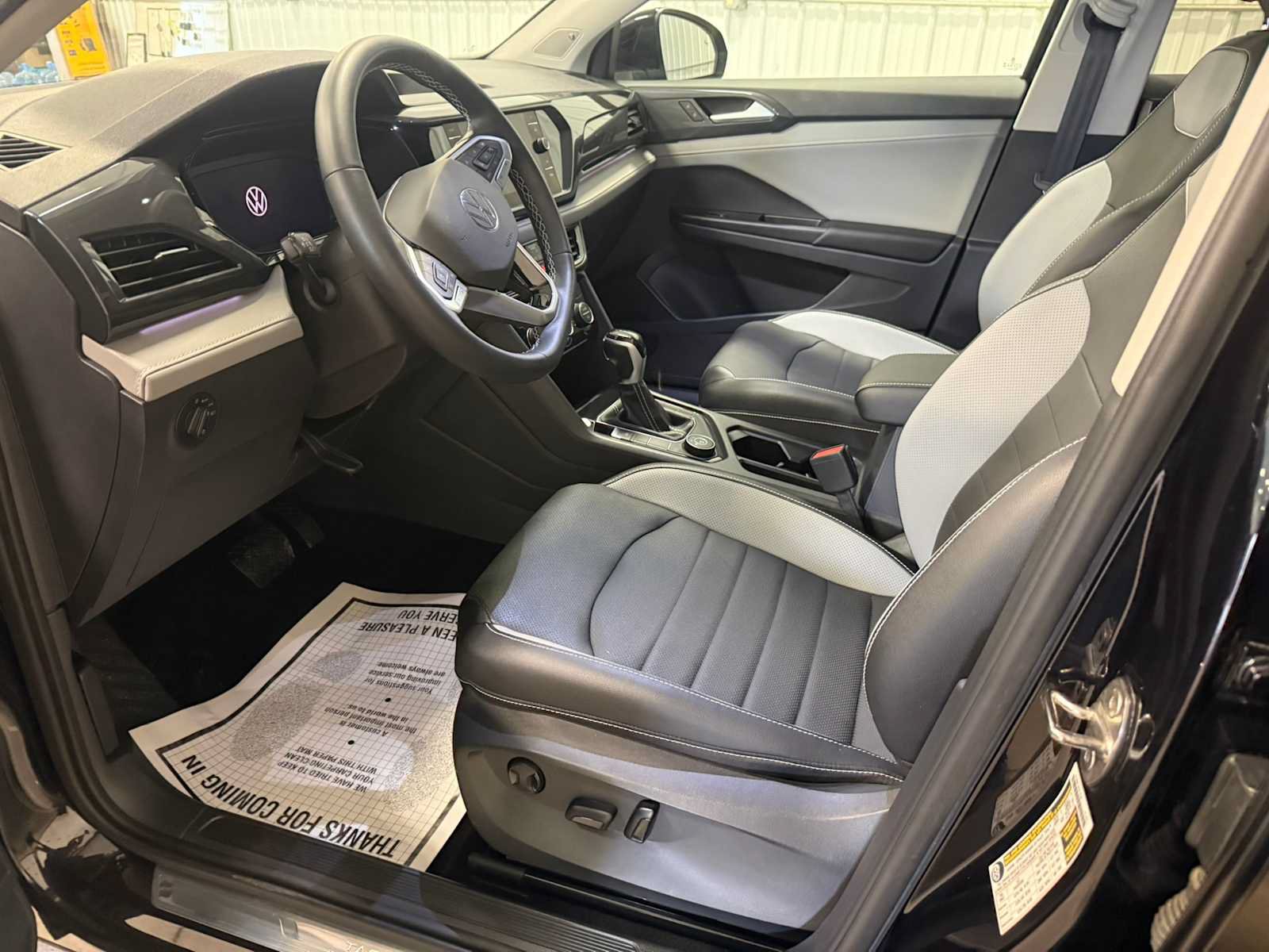 Certified 2023 Volkswagen Taos SEL AWD/4WD image 19