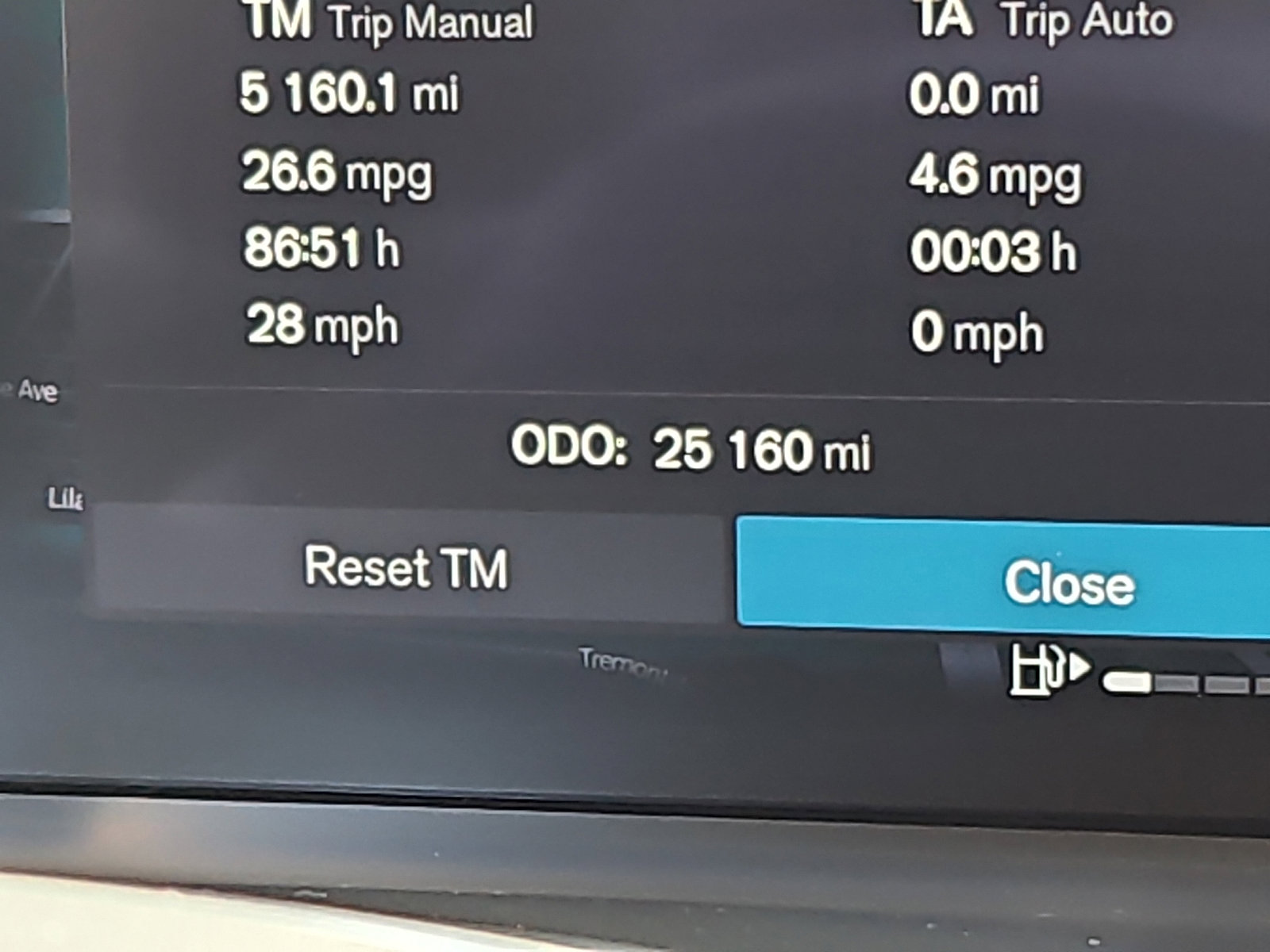 Certified 2023 Volvo XC60 B5 Plus w/ Climate Package image 21