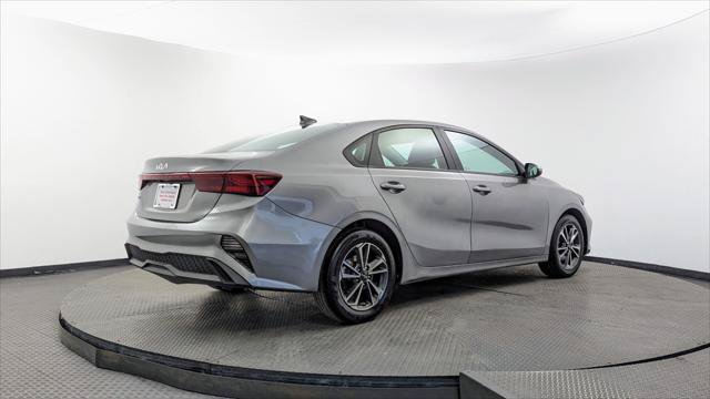Used 2024 Kia Forte LXS FWD image 8