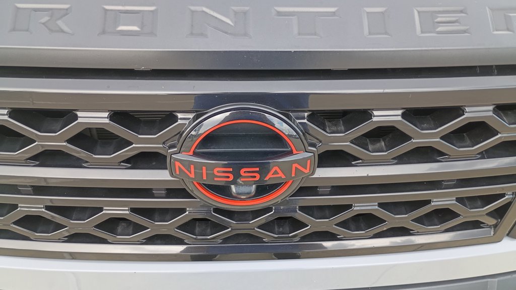 Used 2023 Nissan Frontier PRO-4X w/ Pro Convenience Package AWD/4WD image 15