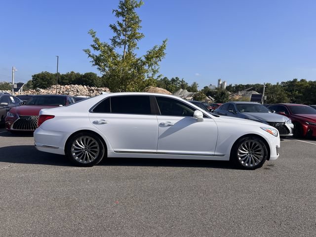 Used 2018 Genesis G90 3.3T Premium AWD/4WD image 6