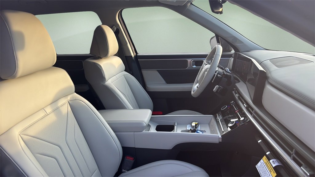 Used 2026 Hyundai Santa Fe SEL image 32