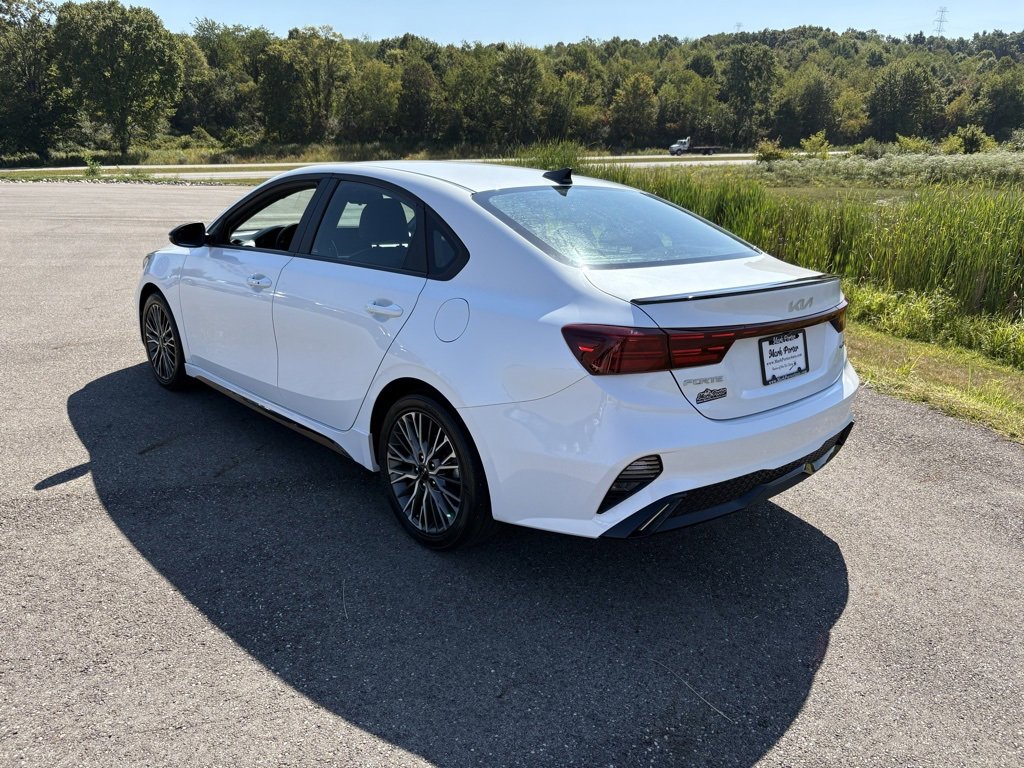 Used 2022 Kia Forte GT-Line image 3
