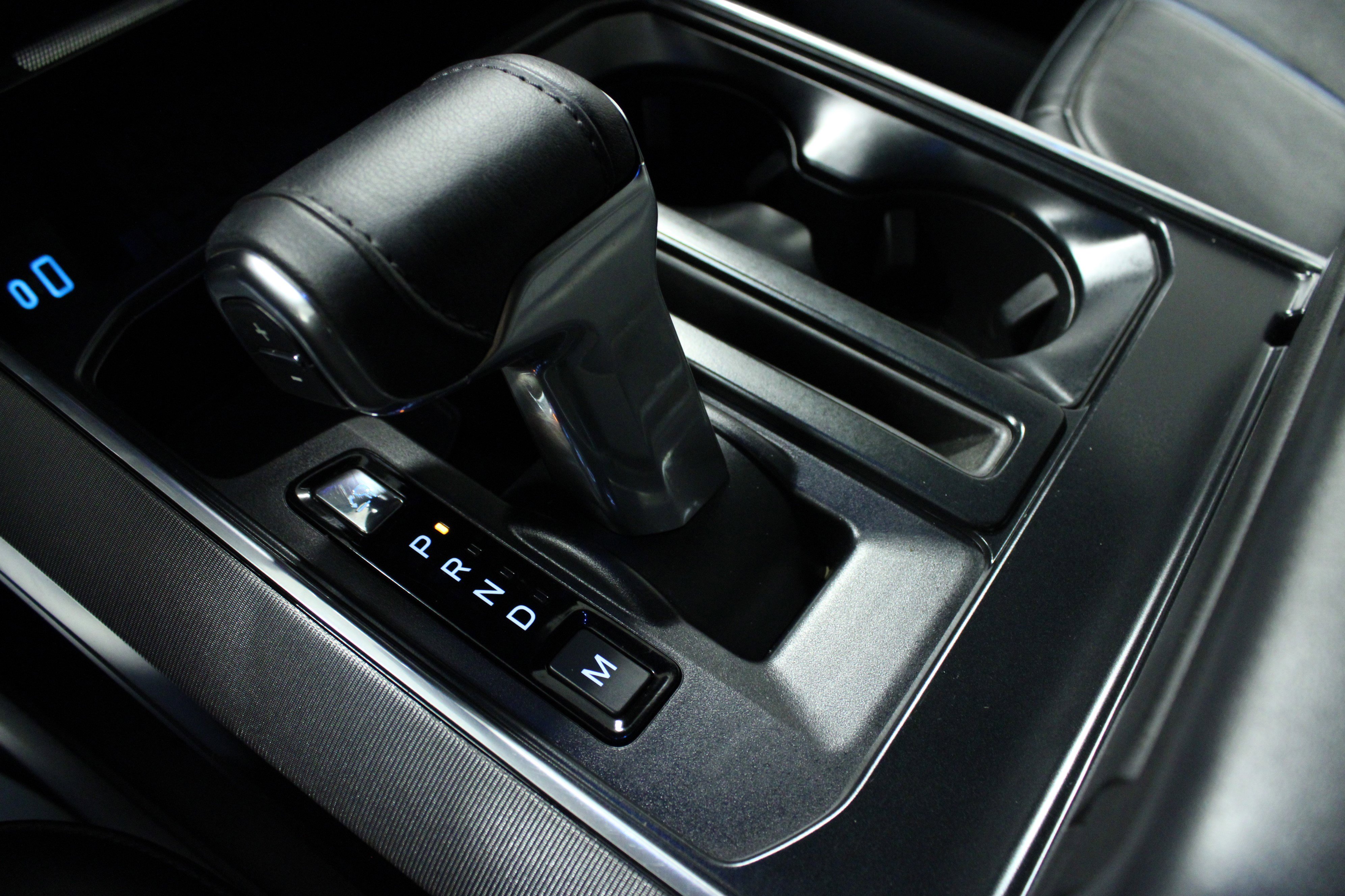 Used 2024 Ford F150 Platinum w/ FX4 Off-Road Package image 25