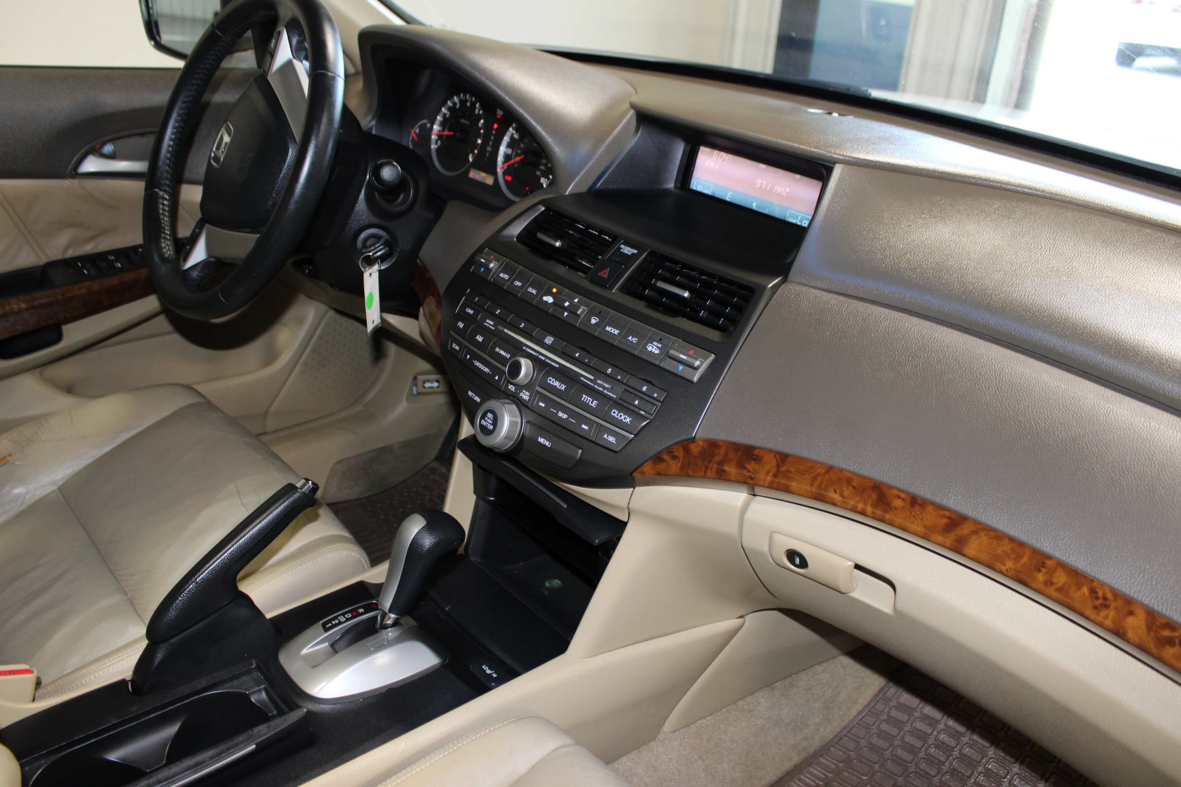 Used 2008 Honda Accord EX-L image 28